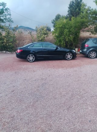 Mercedes-Benz CL Coupe 2012