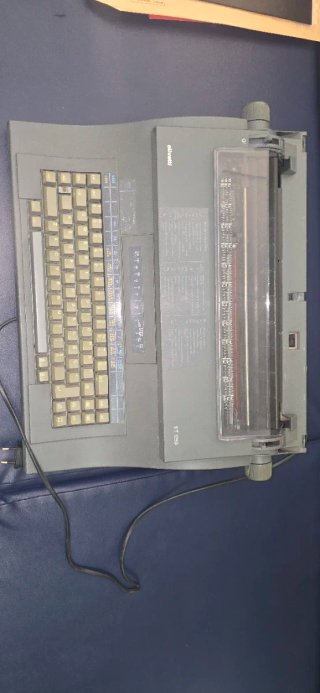 Máquina de escribir Olivetti