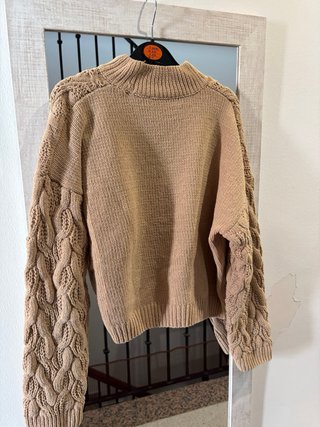 Jersey de punto trenzado beige