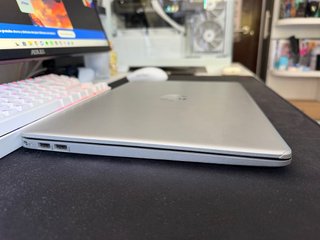 Portátil HP i7 Plata