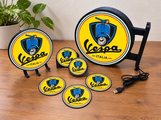 Pack Vespa: Cartel Luminoso y Accesorios
