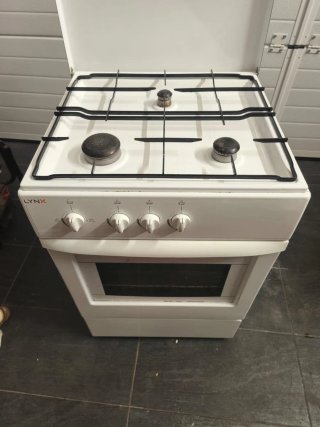Cocina de gas butano LYNX no negociable