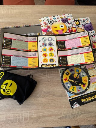 Juego de mesa Emotify Diset