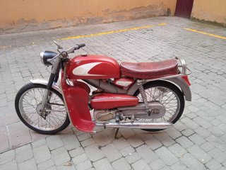 Moto Derbi Antorcha Histórica 1960 Roja