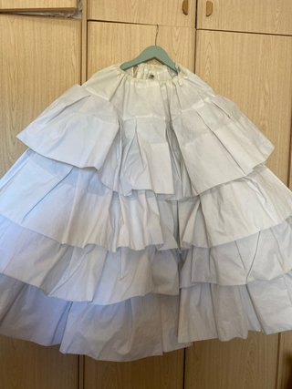 Cancán blanco volantes talla 95