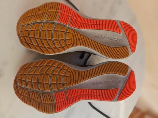 Zapatillas Nike Zoom Winflo 8 Talla 41