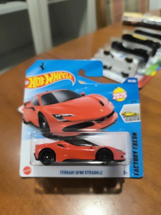 Hot Wheels Ferrari SF90 Stradale Rojo
