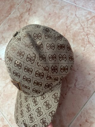 Berretto donna Guess