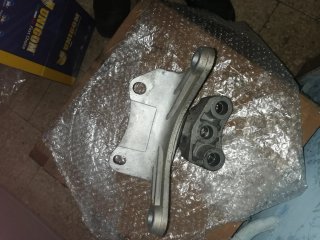 Supporto motore Alfa Romeo Giulietta 1.6