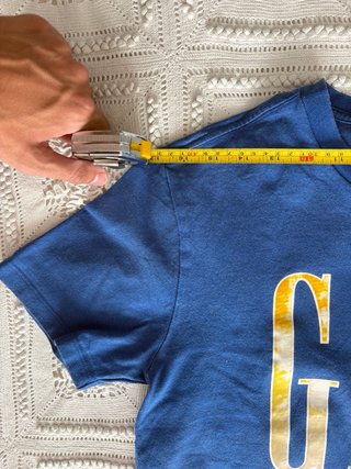 Camiseta GAP azul y amarilla Talla S hombre