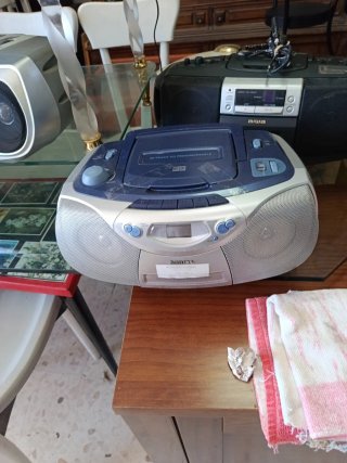 Variedad de radio cassette