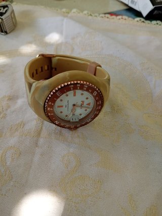 Orologio Fila Beige e Oro
