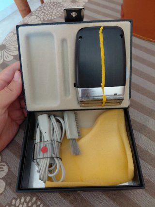 Rasoio elettrico braun