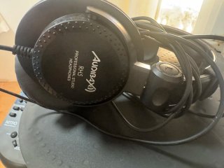 Batería Electrónica Alesis con accesorios