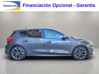 Ford Focus ST-LINE 125cv - Como nuevo - Garantía