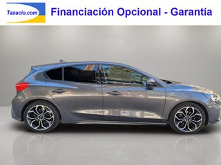 Ford Focus ST-LINE 125cv - Como nuevo - Garantía