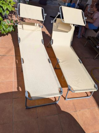 Tumbona plegable reclinable beige