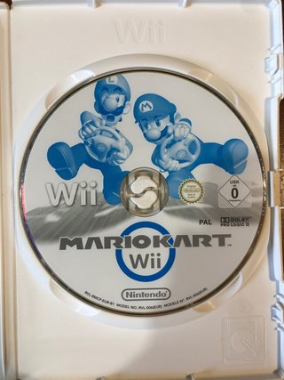 Mario Kart Wii con 2 Volanti Wii