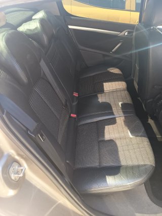 Peugeot 407 2004