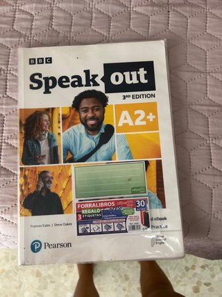 Libro de ingles , muy buen estado .