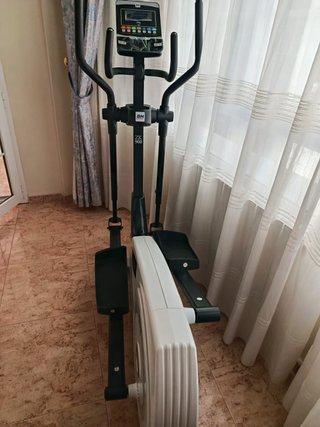 Bicicleta Elíptica BH Fitness i.ZK900