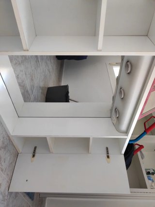 Mueble de baño con espejo
