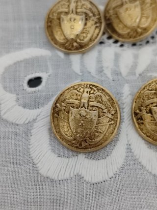 4 Botones Antiguos de Uniforme Dorados
