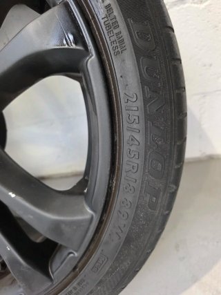 Llantas Seat León Negras