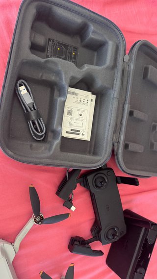 Dron DJI Mini SE con mando