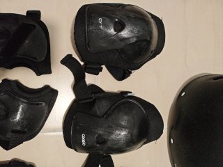 Casco y protecciones