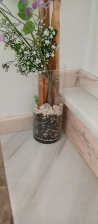Jarrón Decorativo Bambú y Piedras