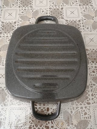 Sartén Grill Cuadrada Negra