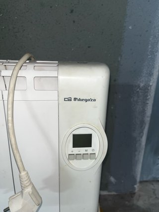 Confezione da 2 radiatori digitali Orbegozo