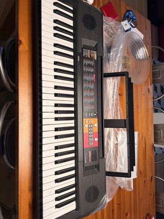 Teclado Electrónico Yamaha