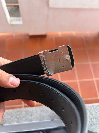 Cintura Louis Vuitton monogramma grigia
