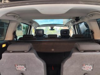 Peugeot 5008 2011