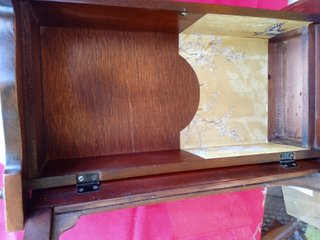 Capilla hornacina madera antigua