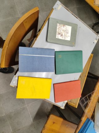 5 libricini porta francobolli