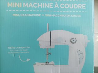 Mini maquina de coser