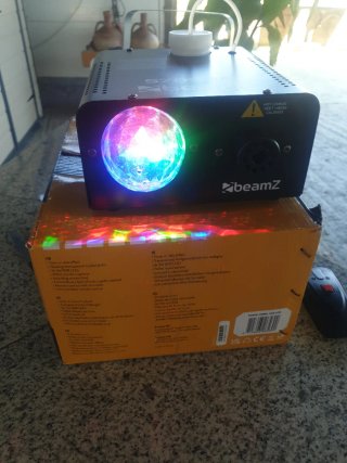Máquina de Humo BeamZ S700-JB