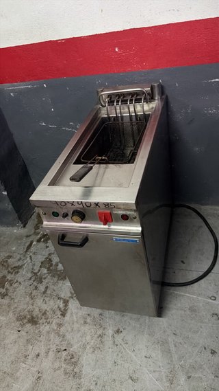 Freidora industrial trifisica 20L