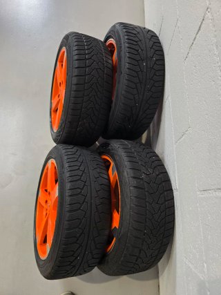 Llantas Naranjas Seat León (4uds)