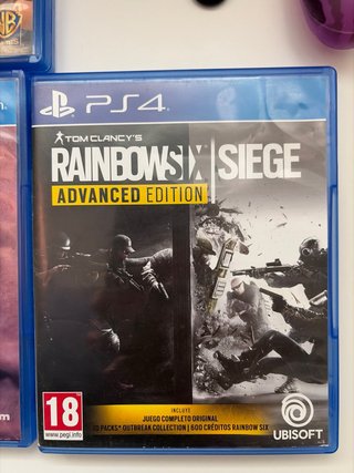 Pack PS4: Battlefront, Detroit,RWS, Mando y funda