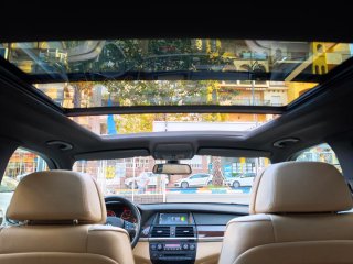 BMW X5 2011
