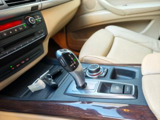 BMW X5 2011