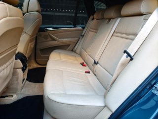 BMW X5 2011