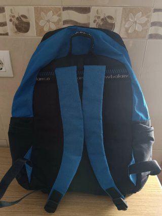 Mochila New Balance vintage multibolsillos