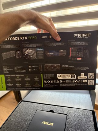 Tarjeta Gráfica ASUS GeForce RTX 5050