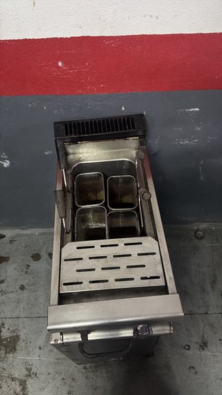 Cocedor de pasta a gas para revisar