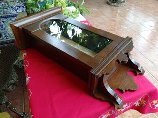 Capilla hornacina madera antigua